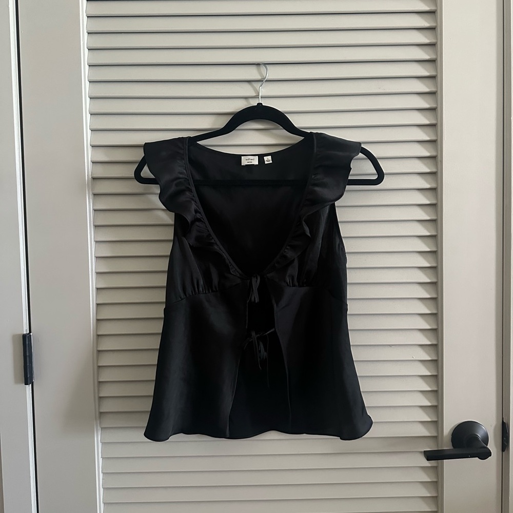 Aritzia Wilfred Tonka Satin Blouse